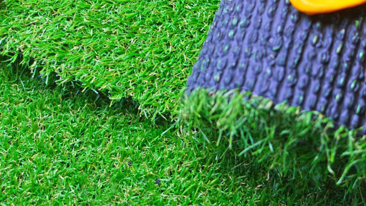 Green All Year: The Benefits of Artificial Turf for Spring and Beyond